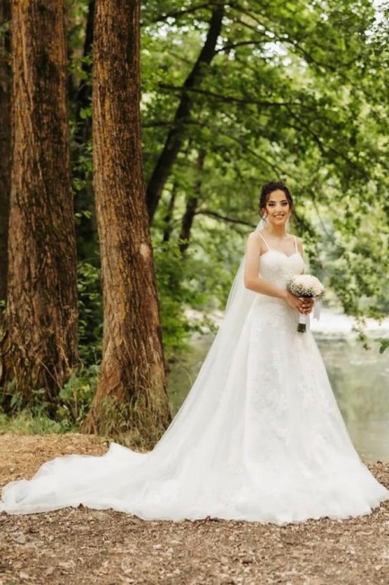 Schönes Hochzeitskleid A Linie | Brautkleider mit Spitze